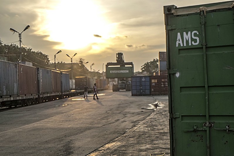 alun-alun-nikonian---part-12