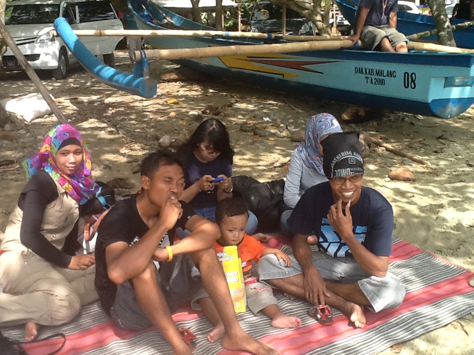 Trip @Pantai Bowele (Bolu-bolu, Wedi Awu, Lenggoksono)