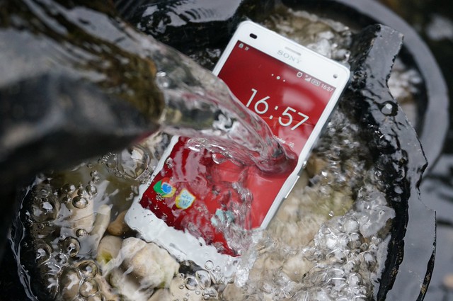 official-lounge-sony-xperia-z3-compact---demand-great-in-a-compact-smartphone