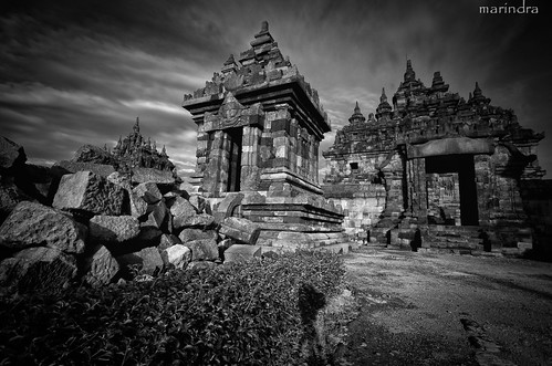 20 Foto Fantastis Borobudur &amp; Candi Lain Karya Fotografer