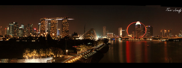 gallery-9829-a-big-thing-called-love-d-9829