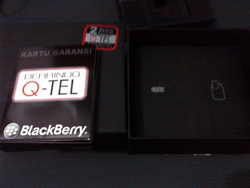 WTS Blackberry Montana 9930 garansi panjang