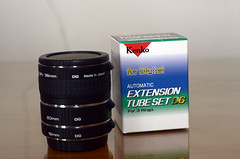 Canon D60 (mint) komplit dengan tas, flash, lensa