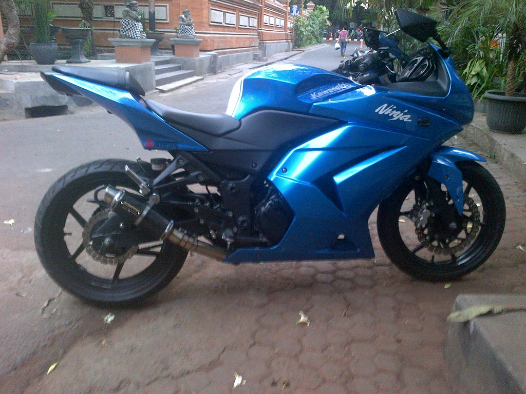 ninja 2010 (biru) mulussss