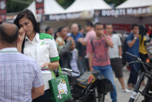 alun-alunnya-nikonian---part-10