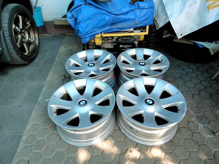 FOR SALE : ORIGINAL SPEC BMW E66 750LI WHEELS, BMW SPIDER SPOKE 175 !