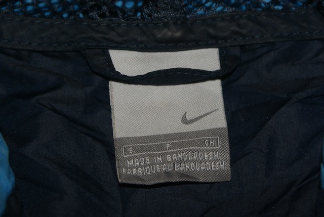 THE VENTURES NIKE Windrunner FARMERS BONE SHAKER POLO LACOSTE Harington UNIQLO KANGOL