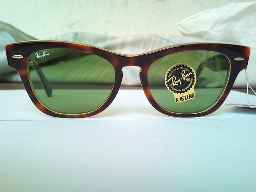 Rayban Laramire series ori