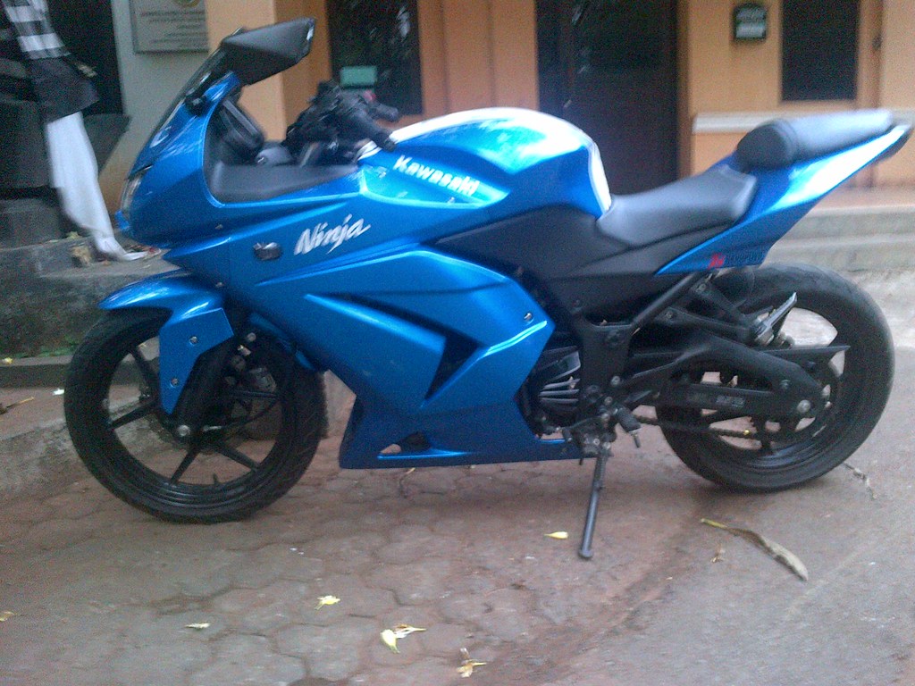 ninja 2010 (biru) mulussss