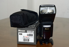 Canon D60 (mint) komplit dengan tas, flash, lensa