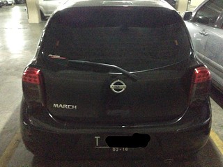 JUAL NISSAN MARCH 2011 XS/AT -BLACK- GOOD CONDITION