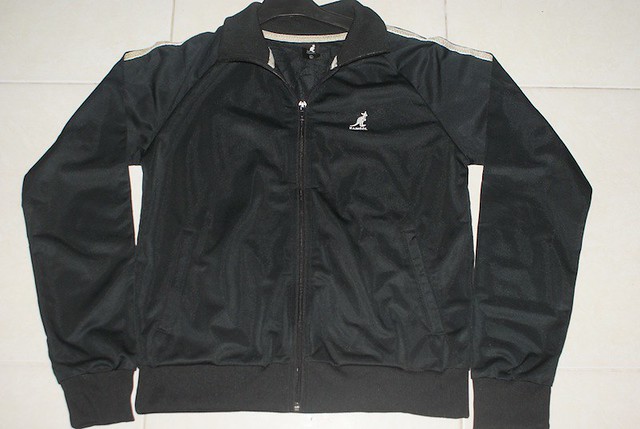 THE VENTURES NIKE Windrunner FARMERS BONE SHAKER POLO LACOSTE Harington UNIQLO KANGOL