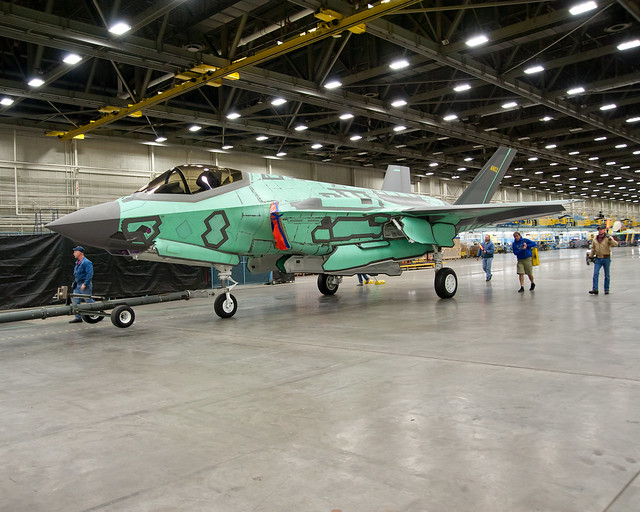 F-35 Unit ke-100 Memasuki Tahap Akhir Perakitan