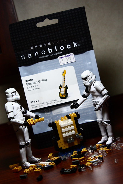 Para Troopers yang Berperilaku Buruk &#91;Photo Bercerita&#93;