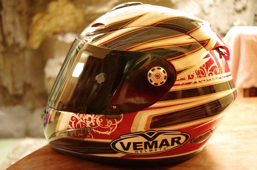 share-info--arai-shoei-agv-nolan-hjc--maniac