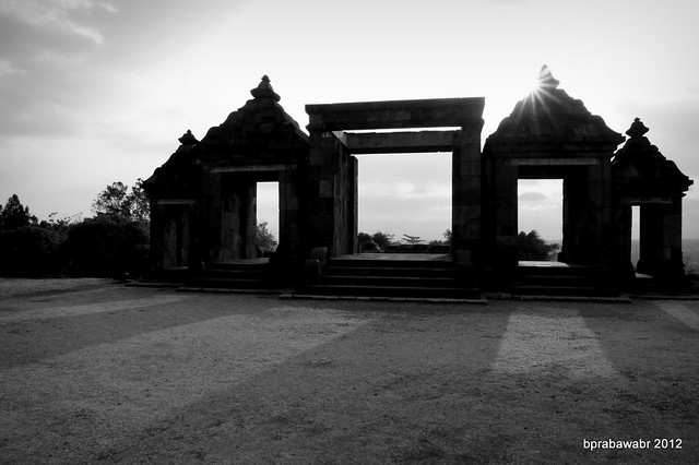 nongkrong-bareng-kritik-jujur-dan-brutal