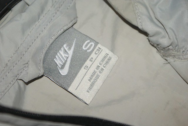 THE VENTURES NIKE Windrunner FARMERS BONE SHAKER POLO LACOSTE Harington UNIQLO KANGOL
