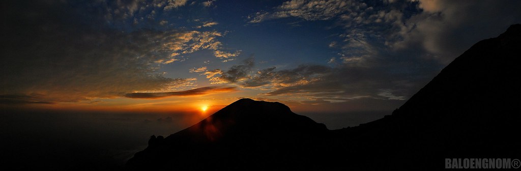 para-pendaki-gunung-dari-semarang-share-pengalaman-dan-foto-pendakianya-disini-yuk