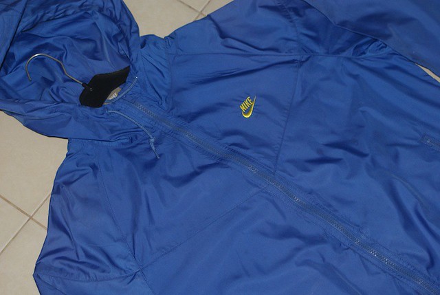 THE VENTURES NIKE Windrunner FARMERS BONE SHAKER POLO LACOSTE Harington UNIQLO KANGOL