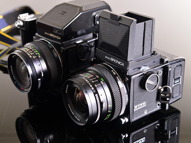 warung-ngumpul-penggemar-kamera-analog---part-4