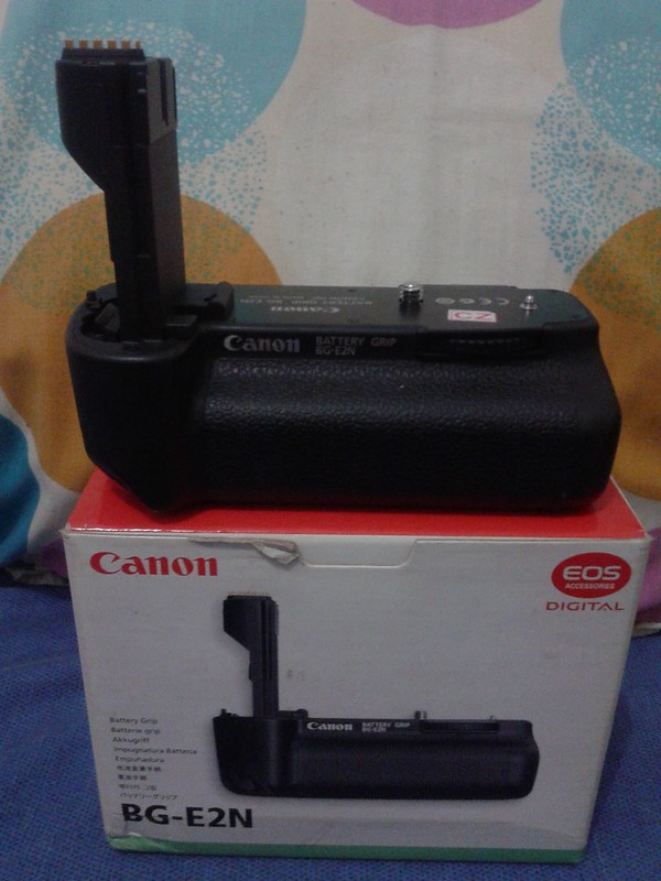 bg-e2-for-canon-10d-20d-30d-40d-50d