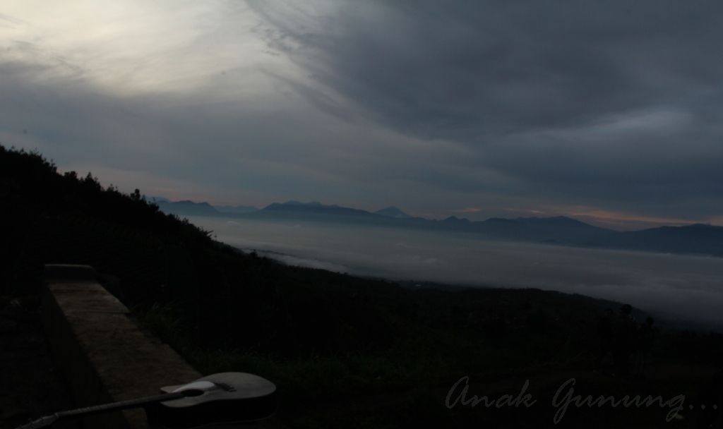 &#91;BWK&#93; Keindahan dari Bukit Moko (Caringin Tilu) - Bandung &#91;Bagi yang penasaran aja&#93;