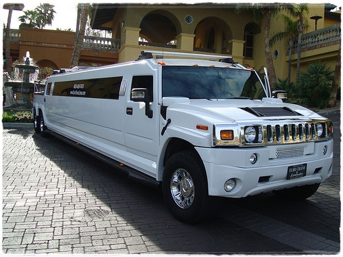 10 mobil terbesar