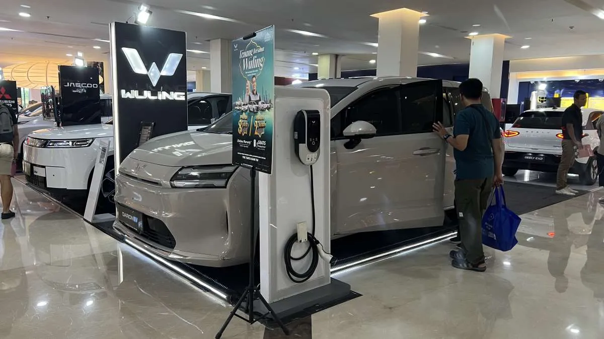  Resmi Berlaku April 2026! Pajak Mobil &amp; Motor Listrik Tak Lagi Rp 0