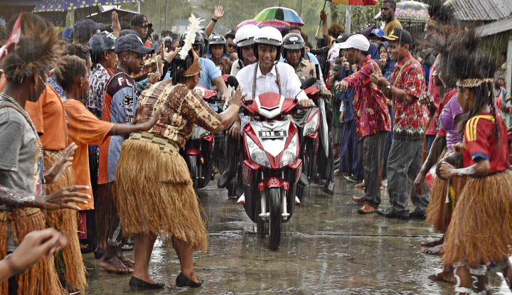 Ketika Jokowi Menjelma Jadi Bapak Papua