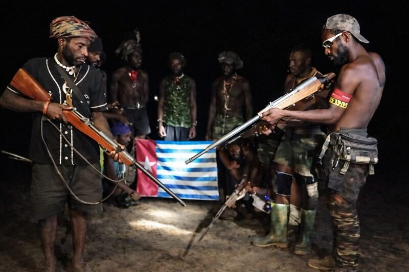 tpnpb-opm-ungkap-alasan-tembak-pesawat-dan-bunuh-pilot-di-boven-digoel