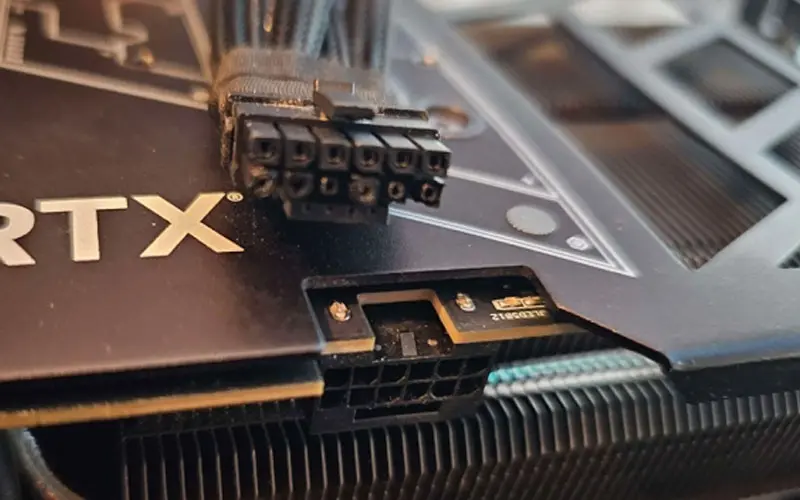 Kasus konektor RTX 5090 terparah, Meledak hingga hancur total!