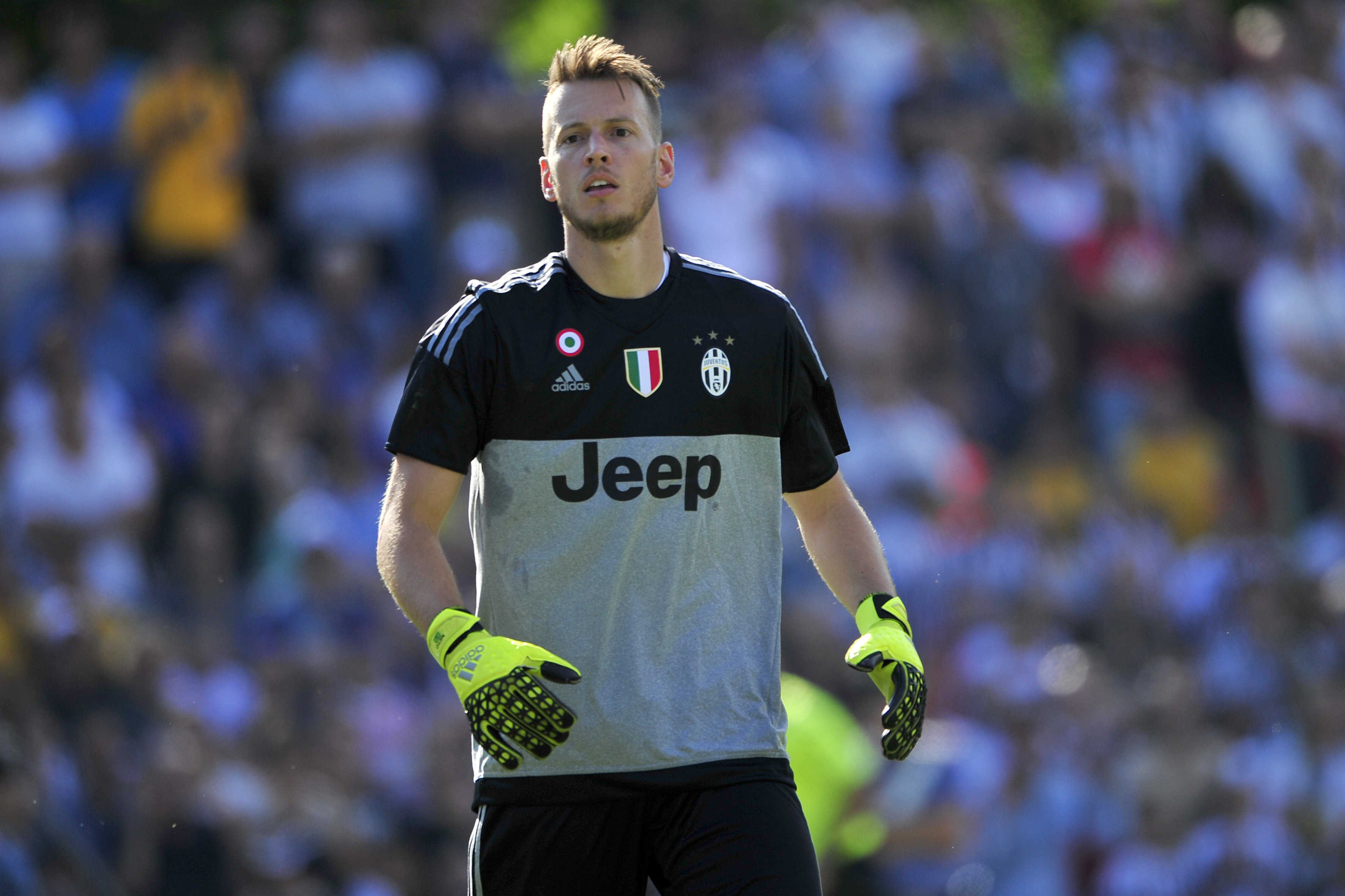 Inilah Deretan Kiper Hebat Yang Pernah Membela Juventus