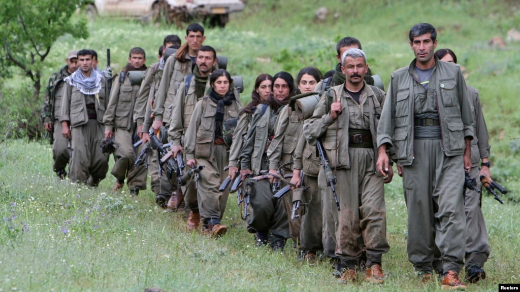 **Tentara Elit Wanita Dari Irak Kurdistan Bersiap Untuk melawan Dan Membantai ISIS**
