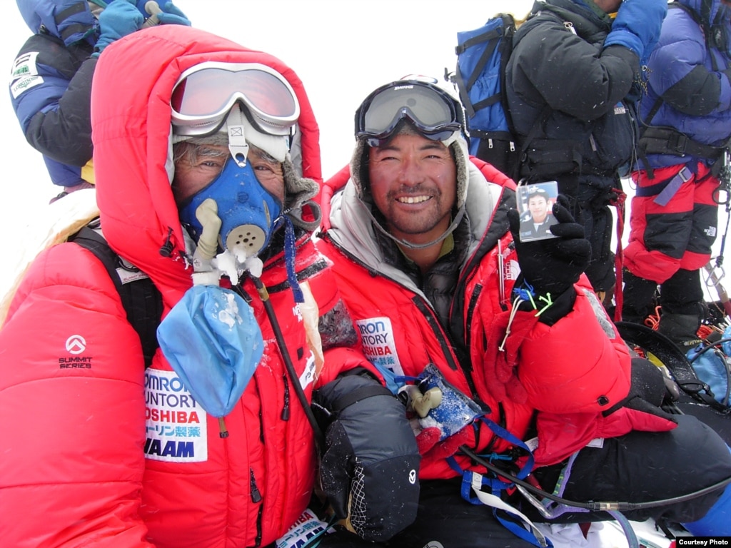 &#91;Bukan Kakeknya Iful&#93; Kakek 80 Tahun Sukses Taklukkan Everest