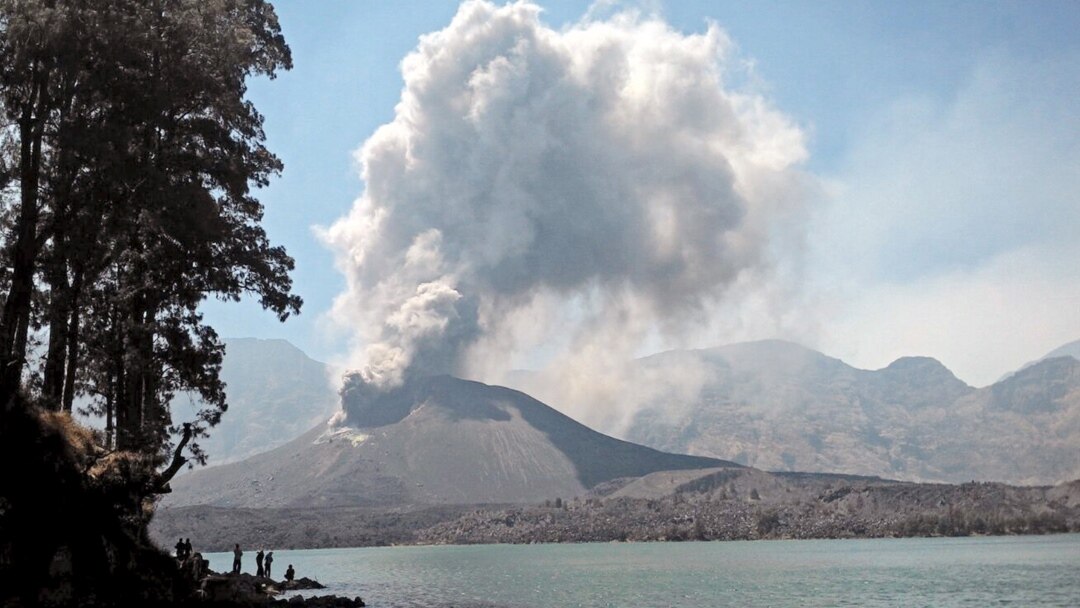 MENGERIKAN!! 11 Gunung Berapi Paling Berbahaya di Indonesia Sepanjang Sejarah