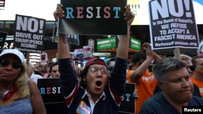 Terjadi Lagi! Donald Trump Larang Transgender