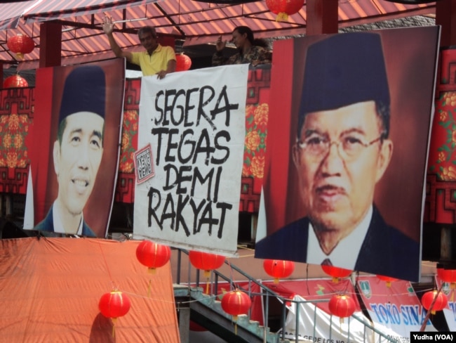 Satu Dekade Jokowi: Runtuhnya Demokrasi Hantui Warisan Pertumbuhan Ekonomi