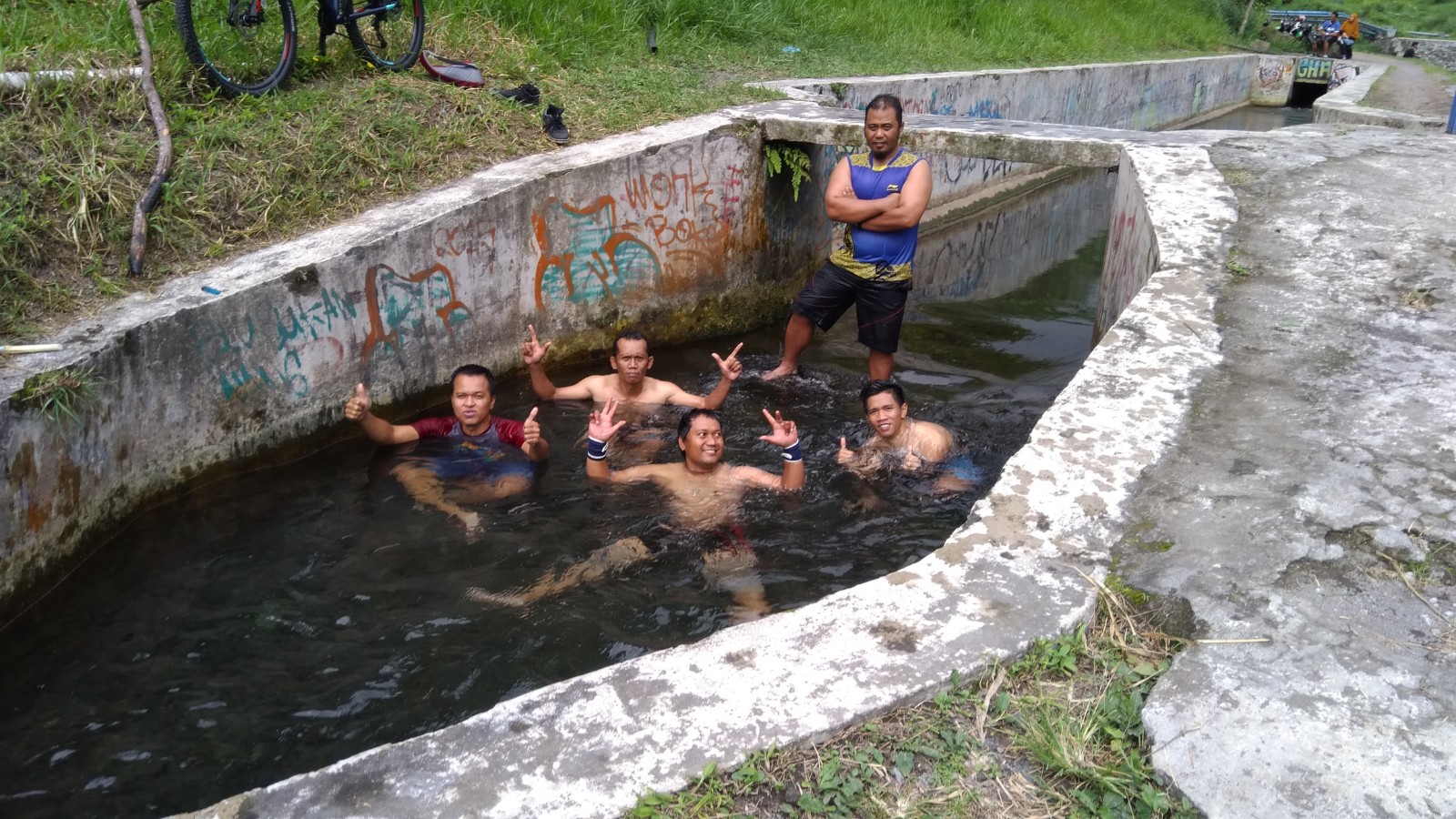 Ride Ke Kalikuning Bersama Rombongan Campuran