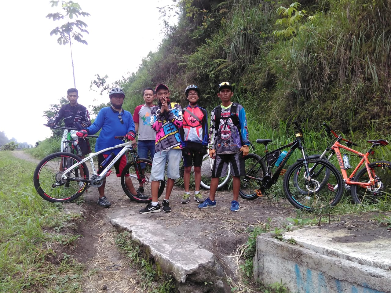Ride Ke Kalikuning Bersama Rombongan Campuran