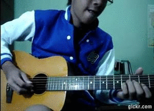 Les gitar fingerstyle