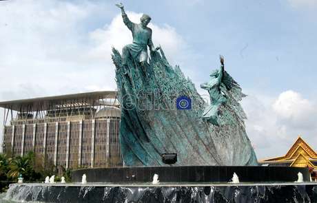 5 Patung di Indonesia yang Paling Kontroversial