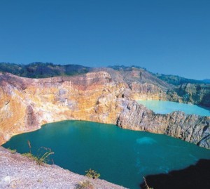 19 Pesona Keindahan Wisata Alam Indonesia