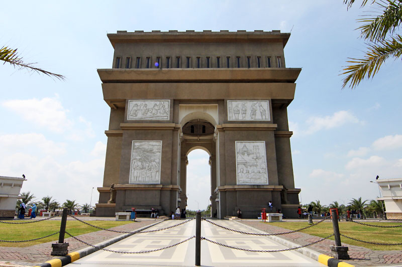 5 Landmark Paling Terkenal di Indonesia