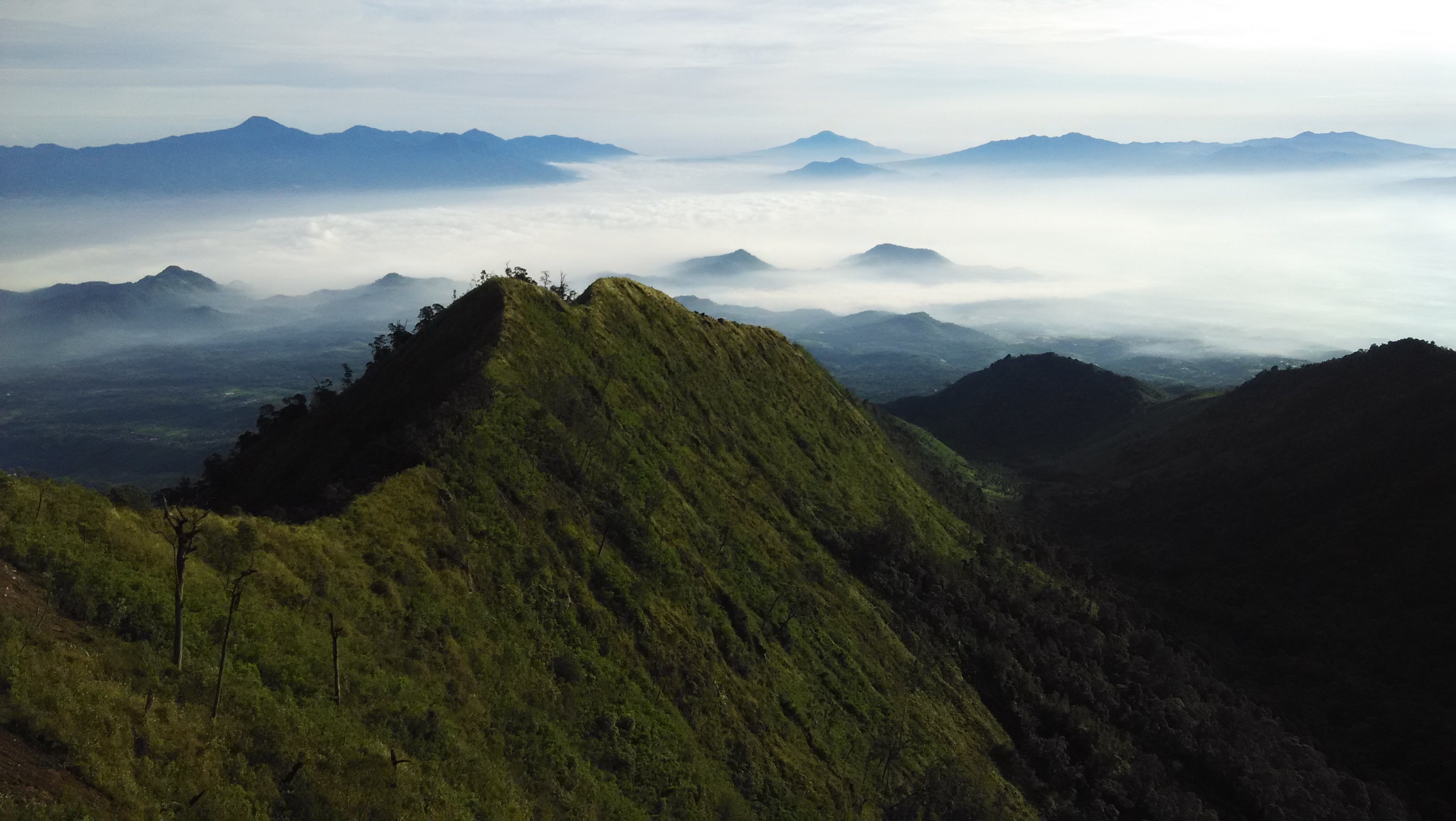 Mungkin cuma &quot;Puing-Puing&quot; Tapi Malah Menjadi Tempat Eksotis