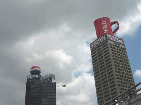 10 Iklan Lucu yang unik dan aneh 