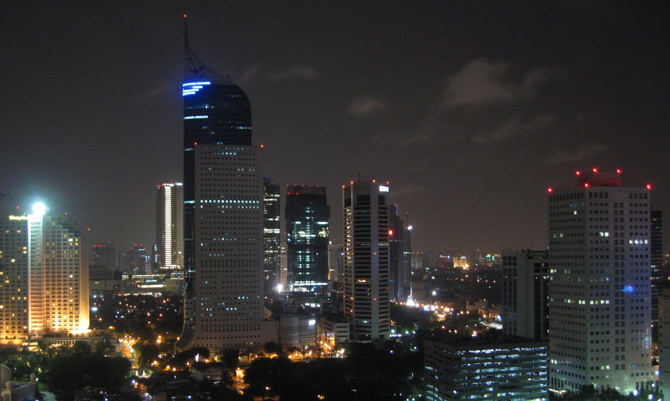 Inilah Keindahan Kota Jakarta Dimalam Hari | KASKUS