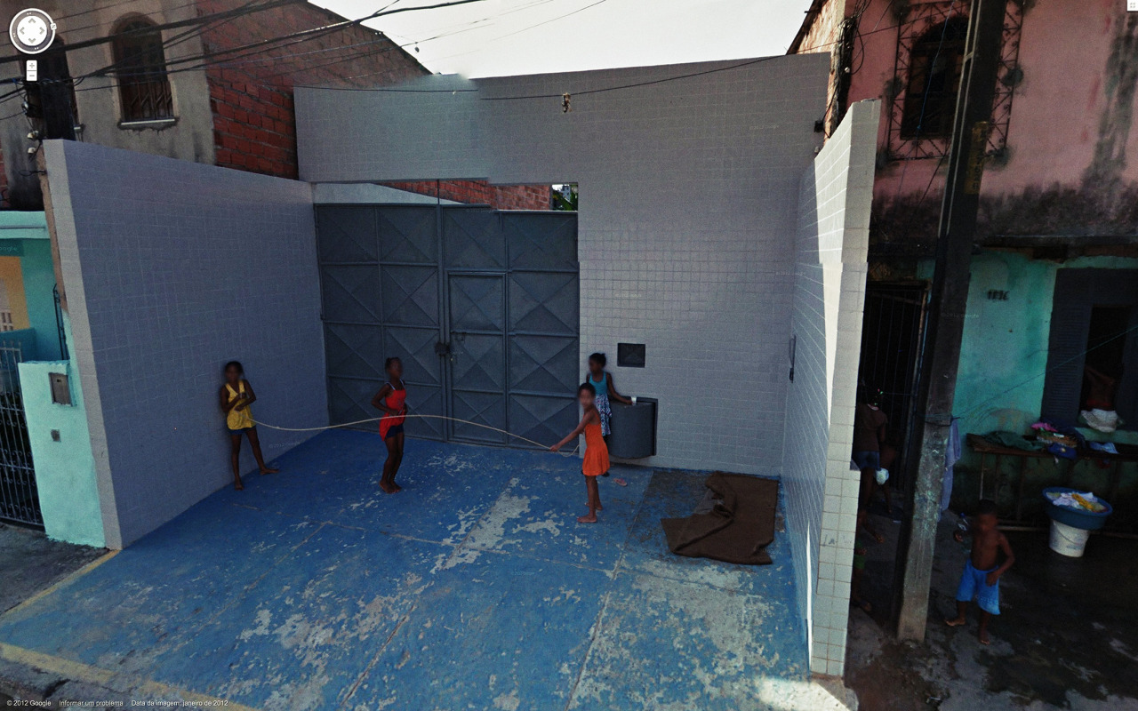 Ini Lima Foto Indah yang Ditemukan di Google Street View