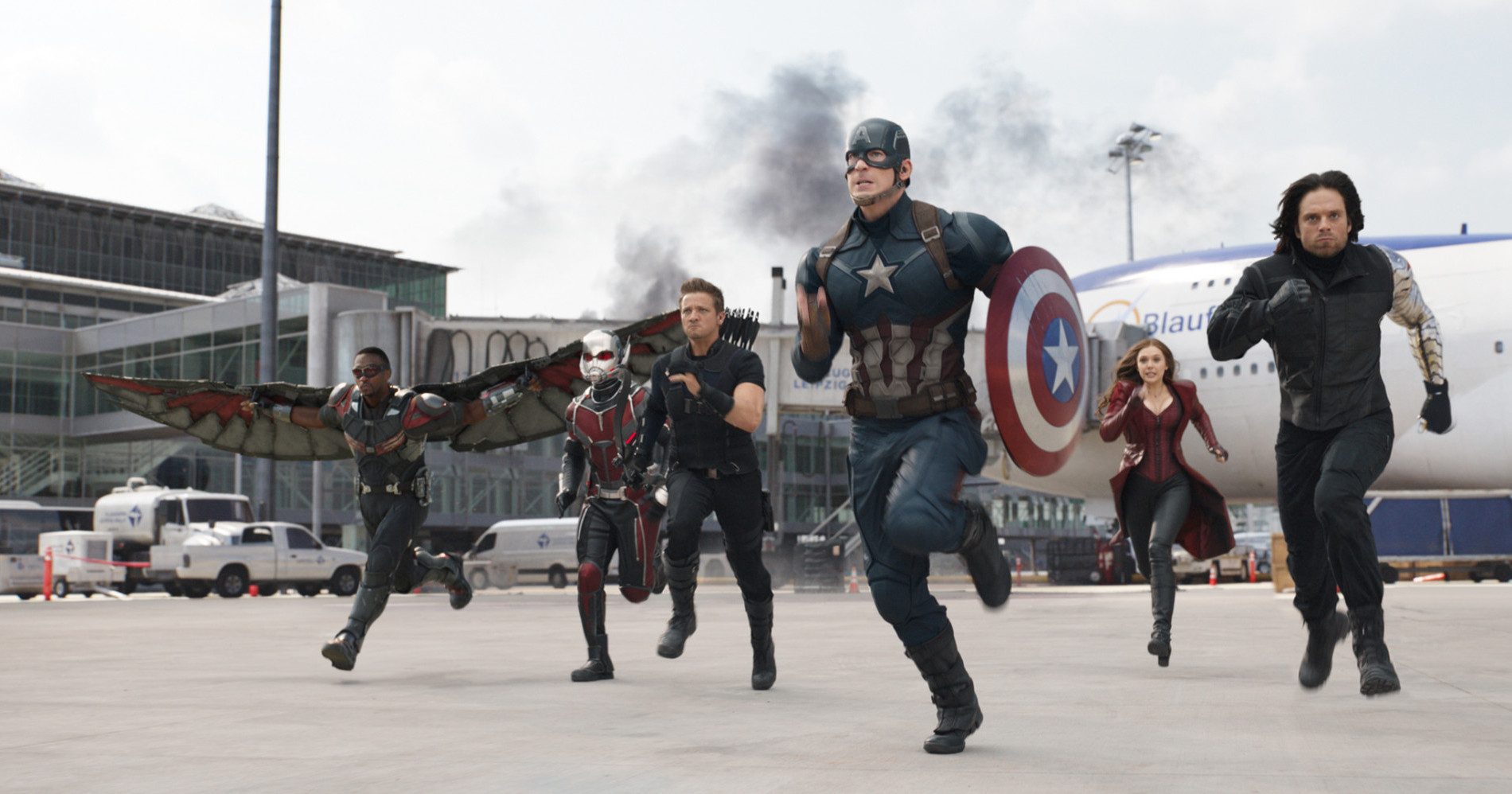 Wow, Tameng Captain America Milik Chris Evans Dilelang