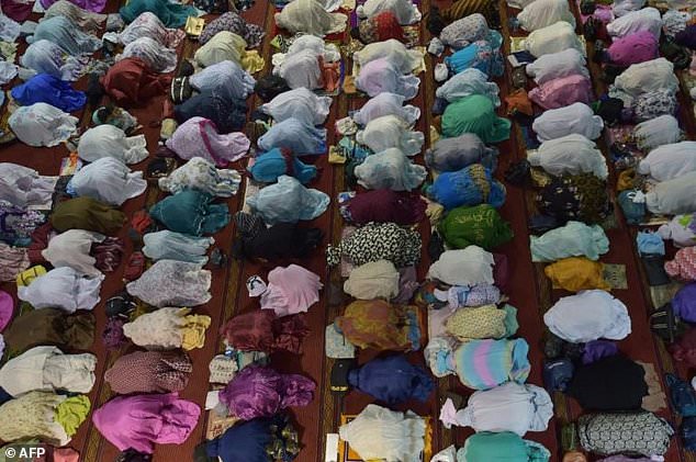 Indonesian mosques attended by gov't workers are calling for attacks on non-Muslims