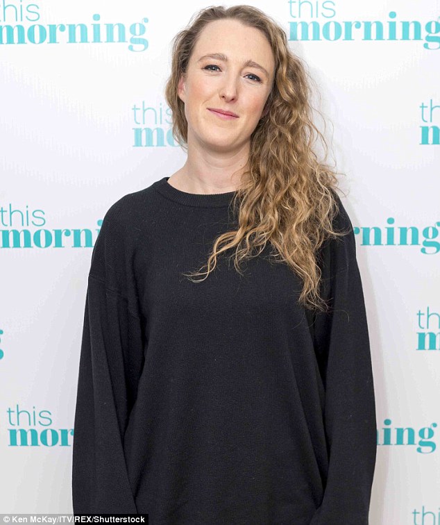 wanita-ini-mengaku-pernah-berhubungan-intim-dengan-hantu-gan-berikut-pengakuannya